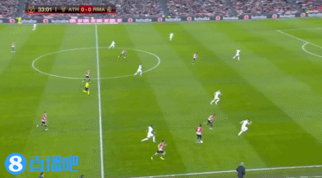 33分惨案！76人复仇猛龙，恩比德7失误，马克西狂轰33+4，乔治划水