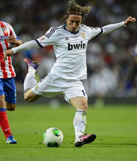 灵犀mmo持续守擂，海彼新游杀进畅销榜Top2｜大陆出海秀