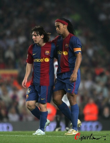 斯基拉：奥林匹亚科斯有意旧将齐米卡斯