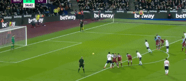 [中超]刘若钒禁区内得球回做 维塔尔远射建功