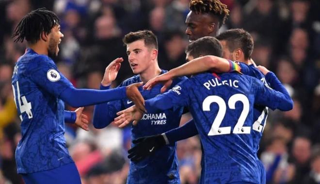 李昊守住了平局！补时最后一分钟，李昊再次神扑出对手头球攻门