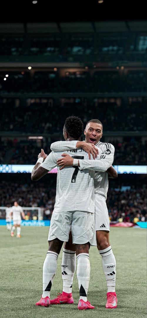 玩家社区对新剧情评价分化